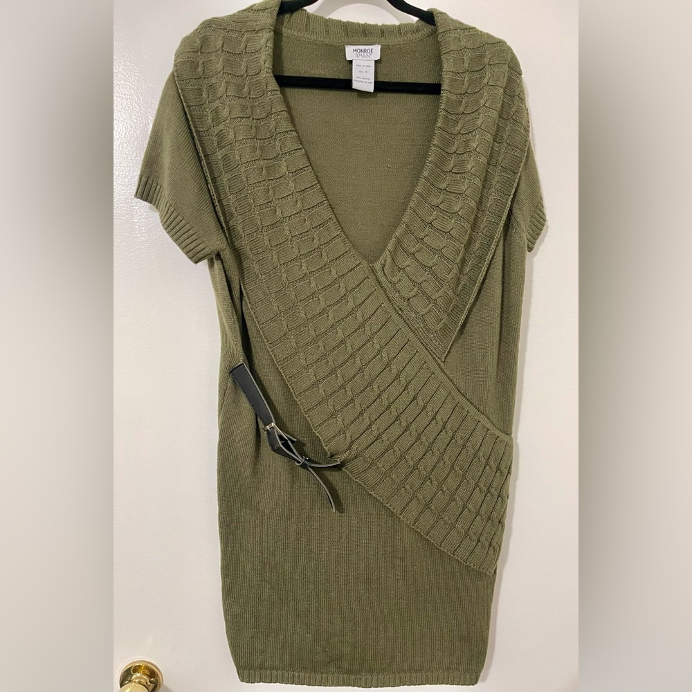 Monroe & Main Sage Knit sweater